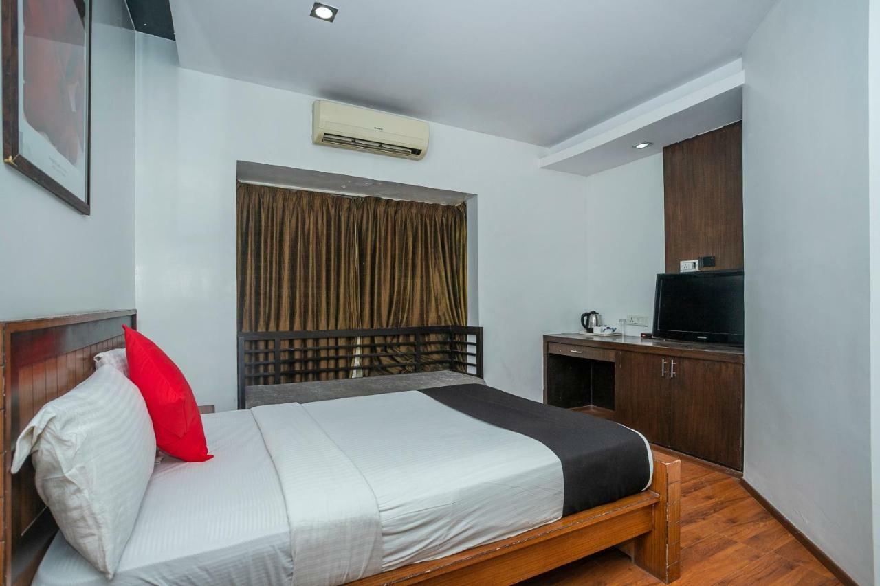 Aparthotel The Elite Royale Bangalore Esterno foto