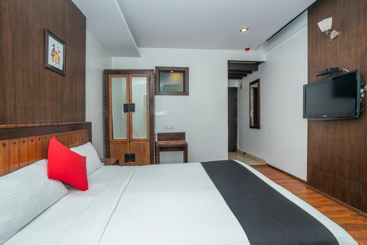 Aparthotel The Elite Royale Bangalore Esterno foto